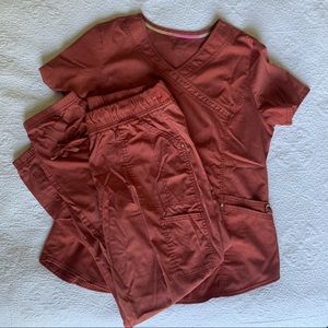 Heather Clay Scrub Set ~ Scrub Star ~ large top extra large bottoms